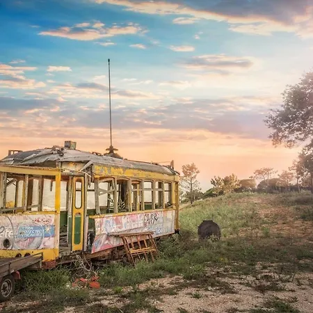 Гостевой дом Colina Do Eletrico Фигейра-да-Фош